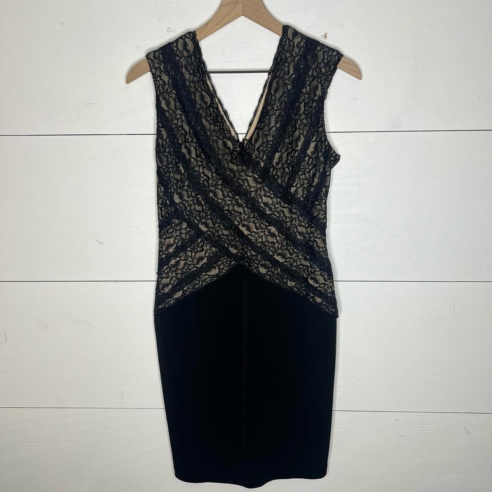 Calvin Klein • Black Lace Stretch Cap Sleeve Cocktail Party Sheath Dress
